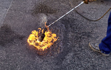 Bransgore flat roofing repairs